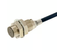 OMRON E2E-X6MB1D8 5M Device