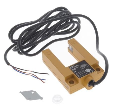 OMRON E3SGS3B4 Sensor