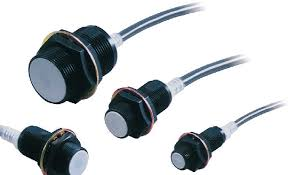 OMRON E2EQX4X1M1J03M Sensor