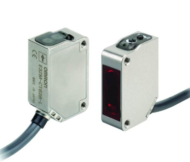 OMRON E3ZMCT615M Sensor