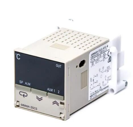 OMRON E5CSVQ2TAC100240 Controller