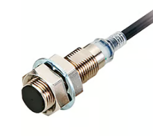 OMRON E2E-X9C112-R 2M Device