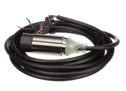 OMRON E2BM18KN16WPB12M Sensor