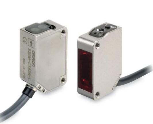 OMRON E3ZMCT81M1TJ03M Sensor