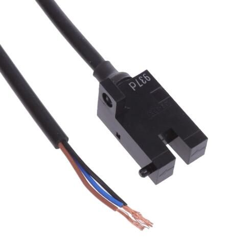 OMRON EESPX404W2A Sensor