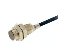 OMRON E2E-X5C218 2M Device