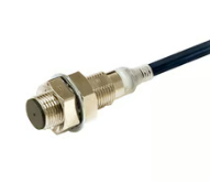 OMRON E2E-X1R5C1L8 5M Device