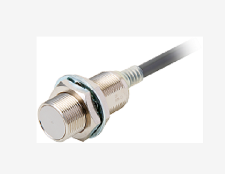 OMRON E2EX7B4IL32M Sensor