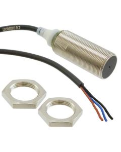 OMRON E2AM18KS08WPB22M Sensor