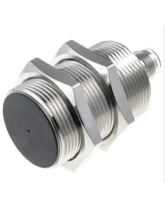 OMRON E2AM30KS15M1C1 Sensor