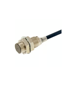 OMRON E2E-X8B3DL18 2M Device