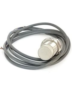 OMRON E2E2X18MB1 Sensor