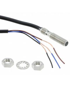 OMRON E2E-S05S12-WC-B1 2M Sensor