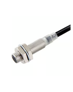 OMRON E2E-X1R5C18 5M Device