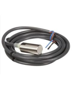 OMRON E2EX1R5E2 Sensor