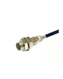 OMRON E2E-X3C28-R 2M Device