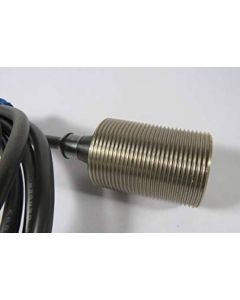 OMRON E2EYX8C1 Sensor