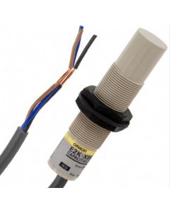 OMRON E2KX8MF1 Sensor