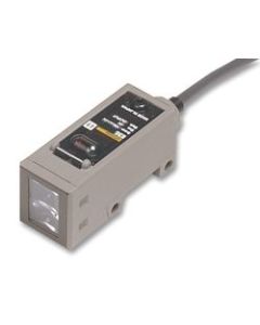 Omron E3S-CR11 2M Sensor