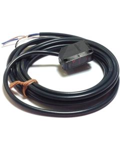OMRON E3ZB81 Sensor