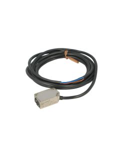 OMRON E3ZMB81T2M Sensor