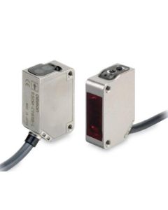 OMRON E3ZMCL64H2M Sensor