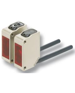 OMRON E3ZMT86 Plug