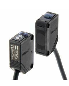 OMRON E3ZT81IL32M Sensor
