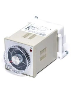 OMRON E5C2R20JAC1002400300 Controller
