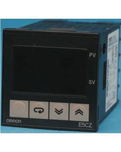OMRON E5CZR2MTAC100240 Controller