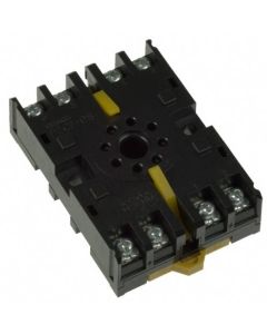 OMRON P2CF08 Relay