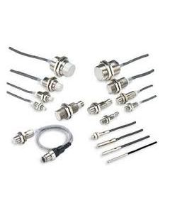 Omron TL-W5MC2 Sensor