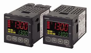 Omron E5CNQ2LUAC100240 Controller