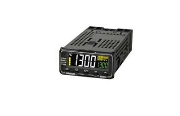OMRON E5GCCX2D6M015 Controller