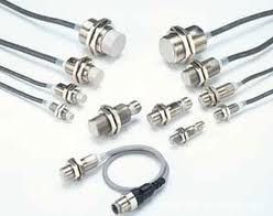 Omron E2E-X10E2 Sensor
