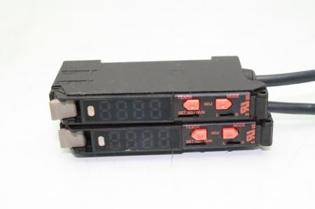 Omron E3X-DA11N Sensor