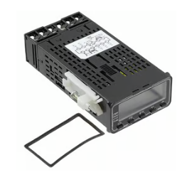 OMRON E5GC-QX1D6M-015 Device