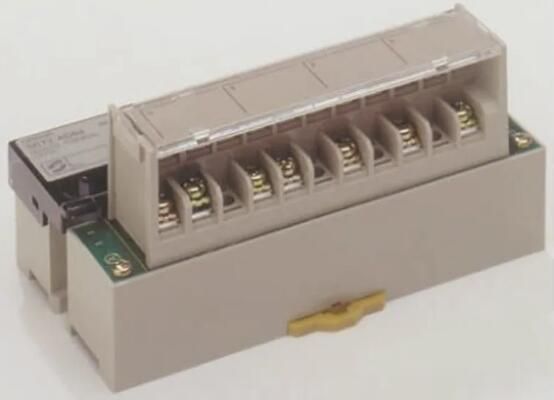 OMRON SRT2ROC08 PLC