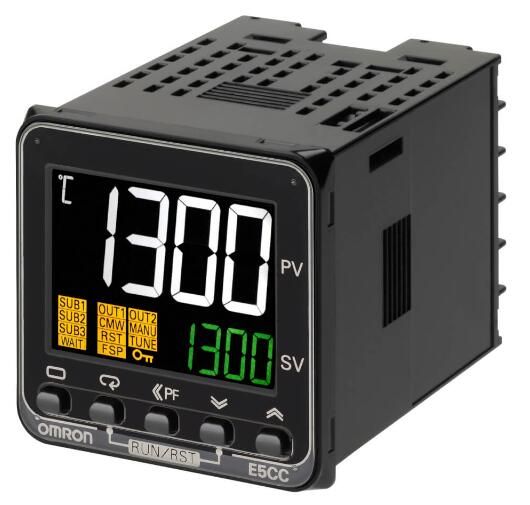 OMRON E5CCQX3D5M003 Controller
