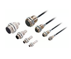 OMRON E2E-X1R5C28-M1TJ 0.3M Device