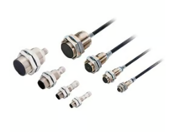 OMRON E2E-X1R5C18-R 5M Device