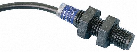 Telemecanique XS4P12PA370D Sensor