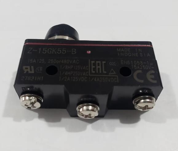 OMRON Z15GK55B Switch