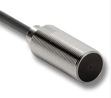 OMRON E2BM18KN16WPB25M Sensor