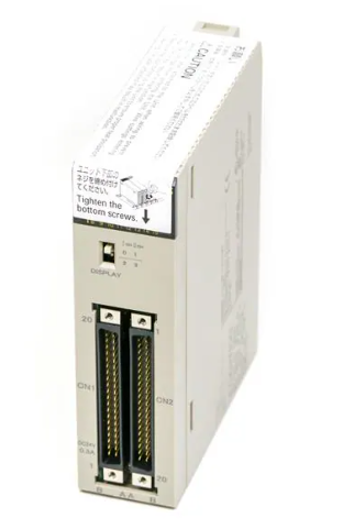 OMRON CS1W-AT033 Device