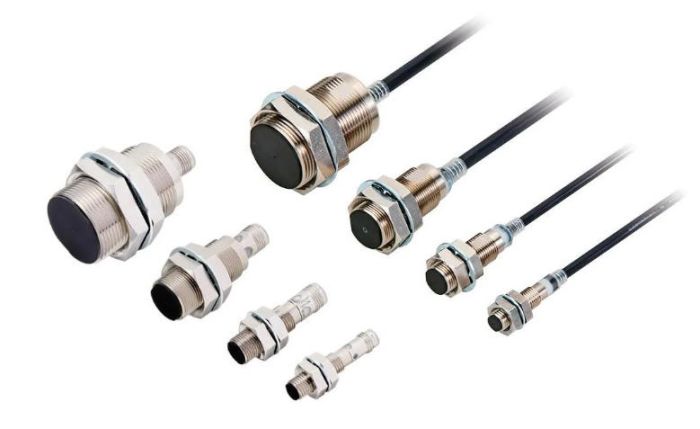 OMRON E2E-X6C312 5M Device