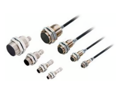 OMRON E2E-X6B3D12-M1TJR 0.3M Device