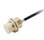 OMRON E2E-X18MC330-R 2M Device