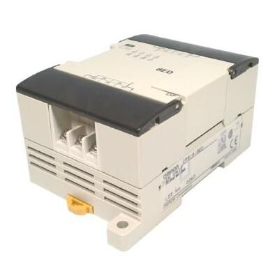OMRON CPM1A8ED Module
