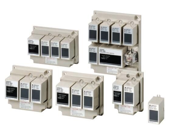 OMRON 61F-UHS AC100 Device